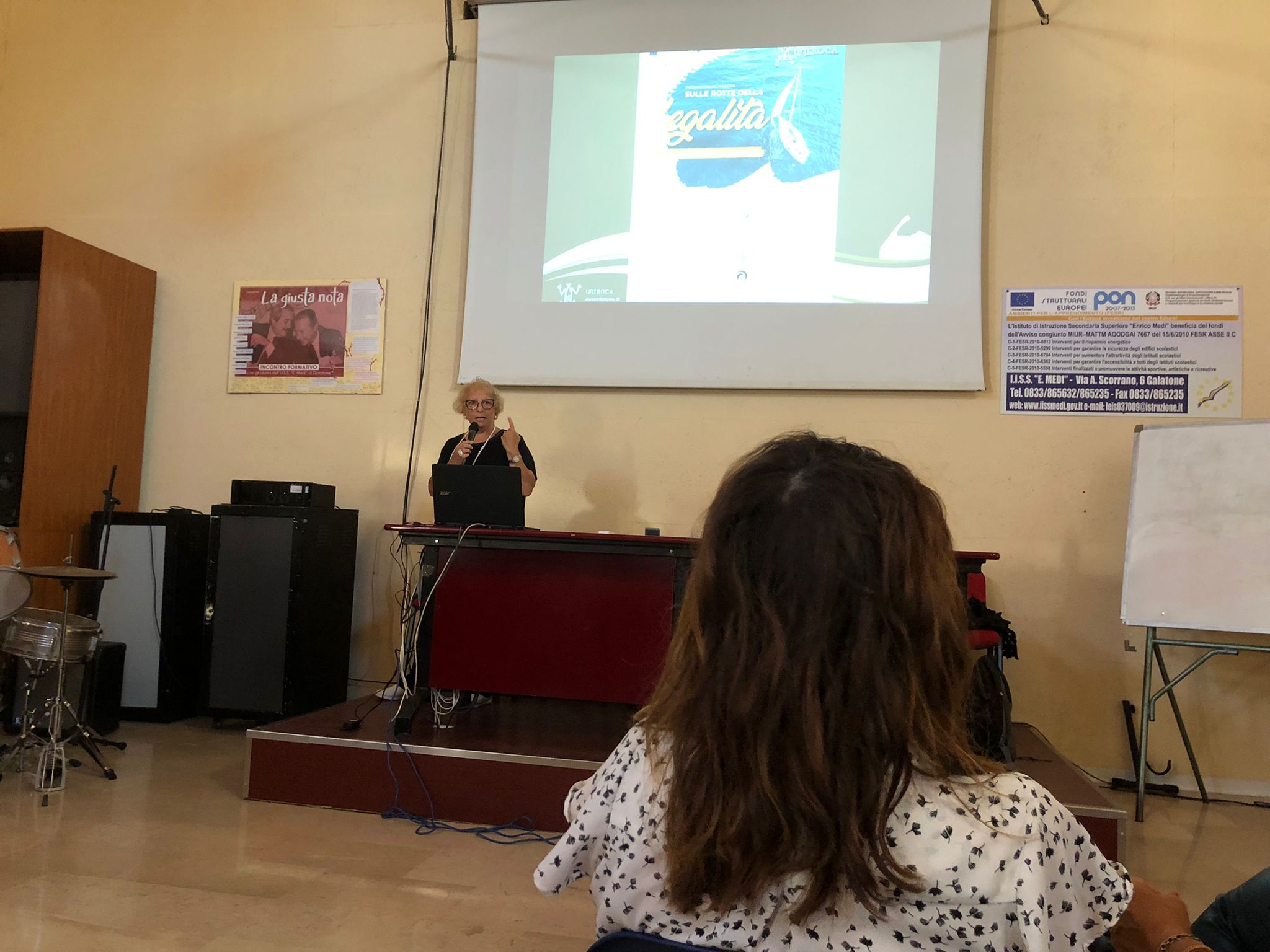 Foto presentazione sulle rotte della legalità Iss MEDI di Galatone
